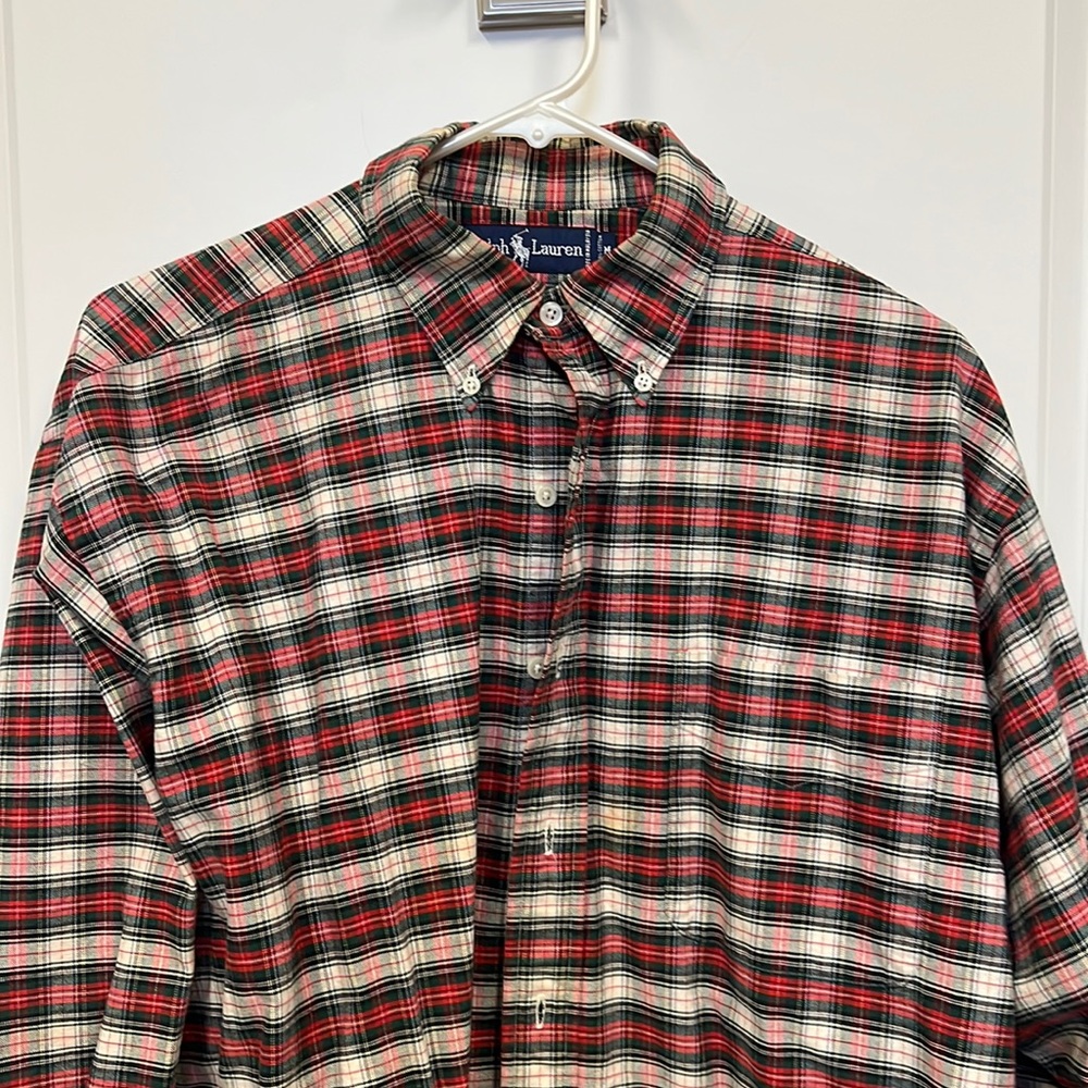 Vintage Men’s Ralph Lauren plaid Big Oxford in M.  Fits large as it is oversized